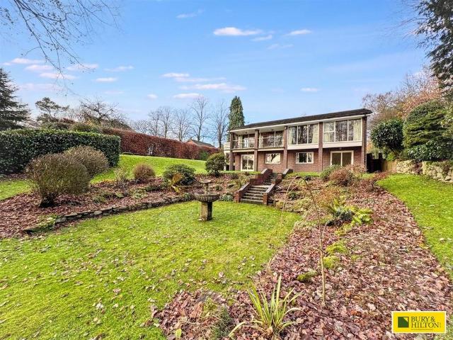 House for sale in Kingsley Moor, Staffordshire