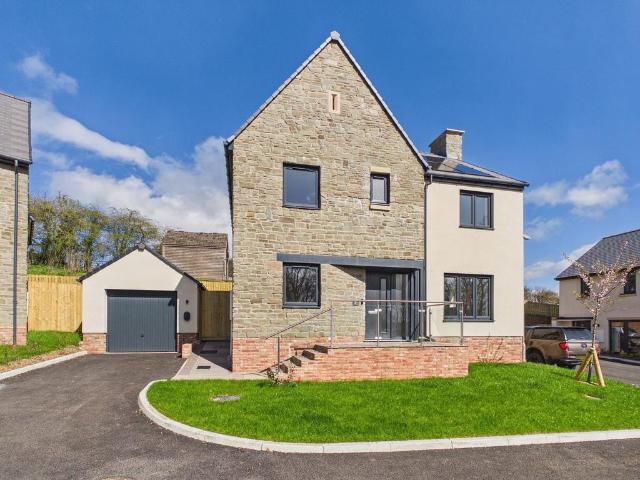 House for sale in Cross Ash, Wales