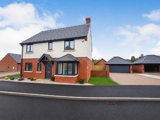 House for sale in Bedford