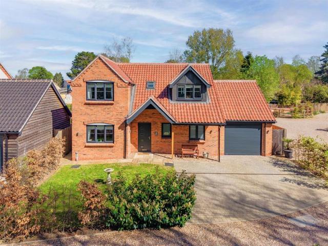 House for sale in Brentingby, Leicestershire