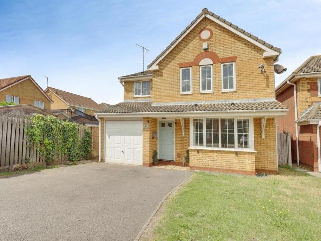 House for sale in North Shoebury, Alton Barnes