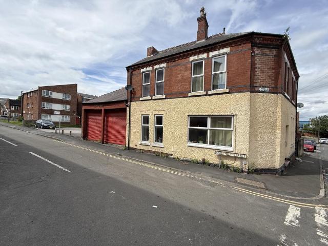 House for sale in Caldermill, East Midlands
