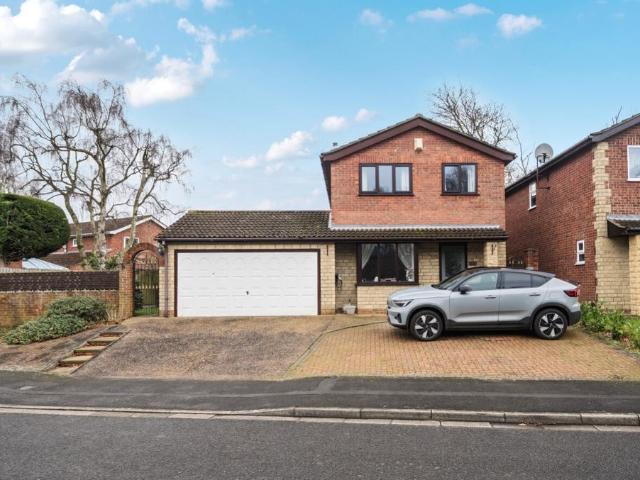 House for sale in Birchwood, Brayford