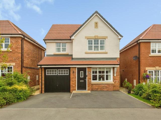 House for sale in Andertons Mill, Lancashire
