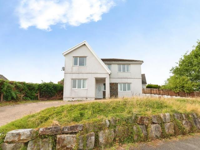 House for sale in Llangennech, Wales