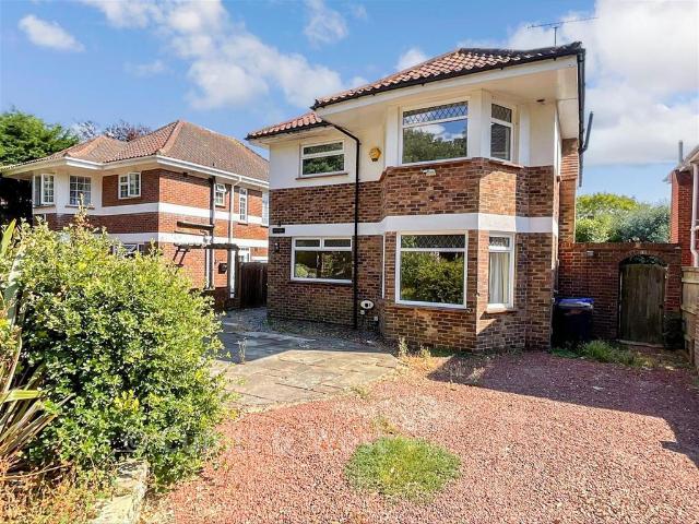 House for sale in Worthing, West Sussex