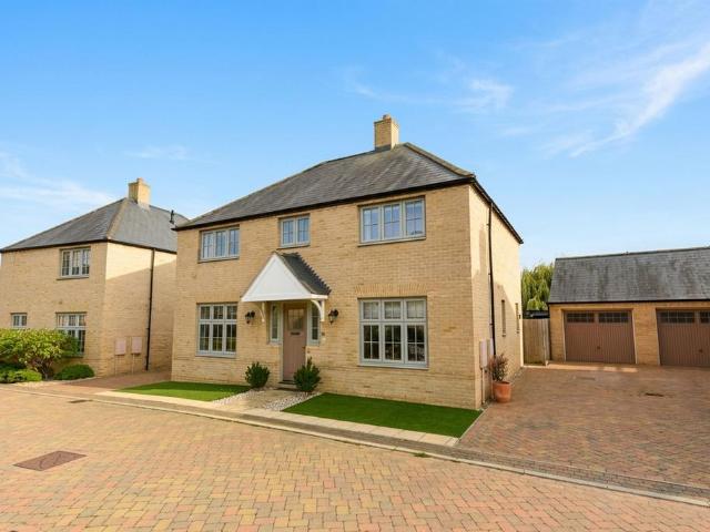 House for sale in Alconbury Weald, Huntingdonshire