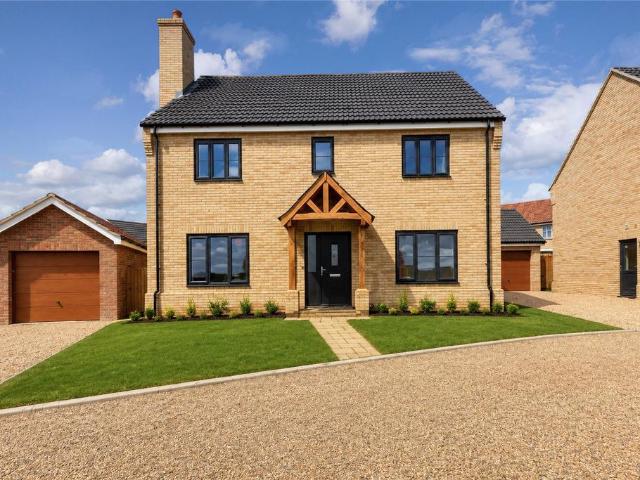 House for sale in Newton Flotman, South Norfolk