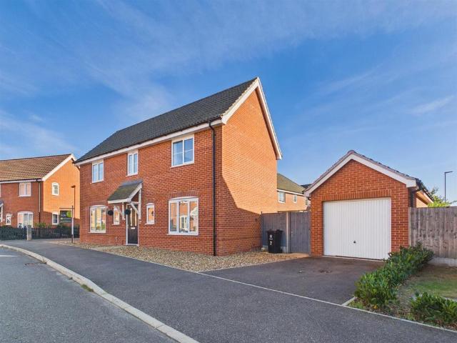 House for sale in Alresford, Tendring