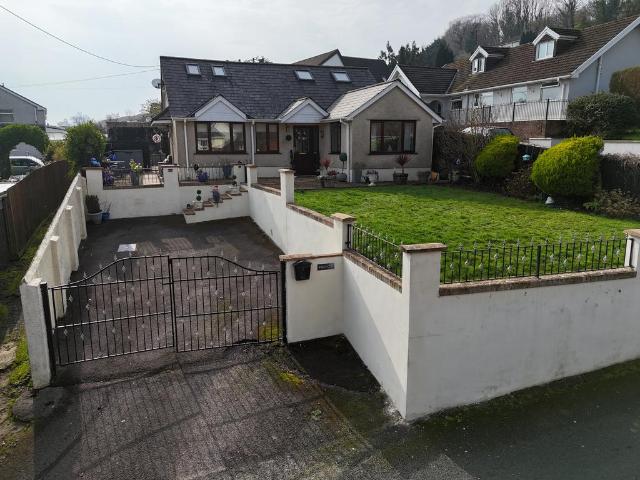 House for sale in Thornhill, Wales