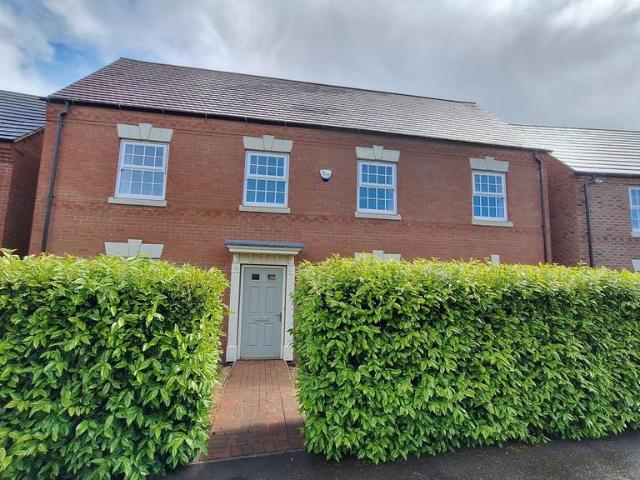 House for sale in Lower Farm Estates, Camp Hill