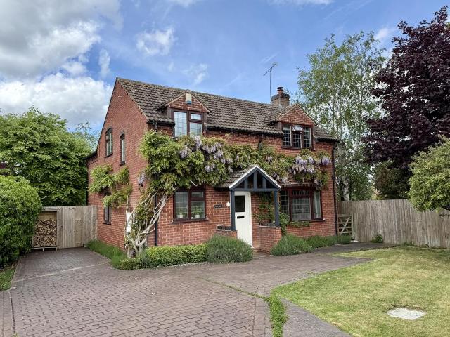 House for sale in Shipston on Stour, Alderminster