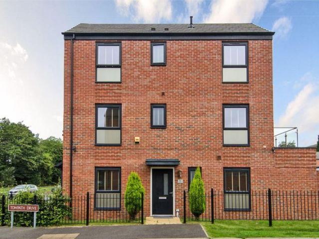 House for sale in Brownhills, West Midlands