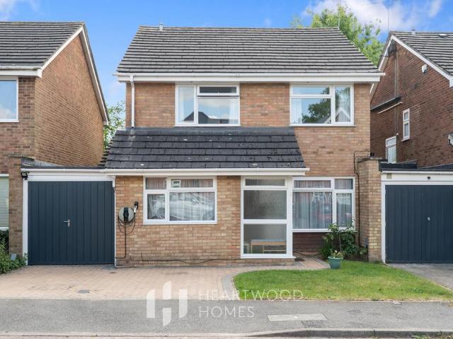 House for sale in St Albans, Five Acres