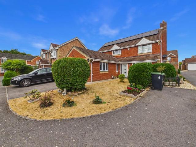 House for sale in Calne