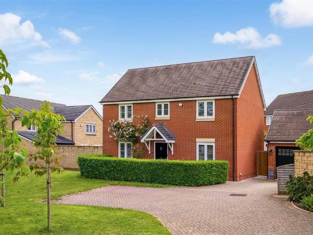 House for sale in Kings Stanley, Stroud