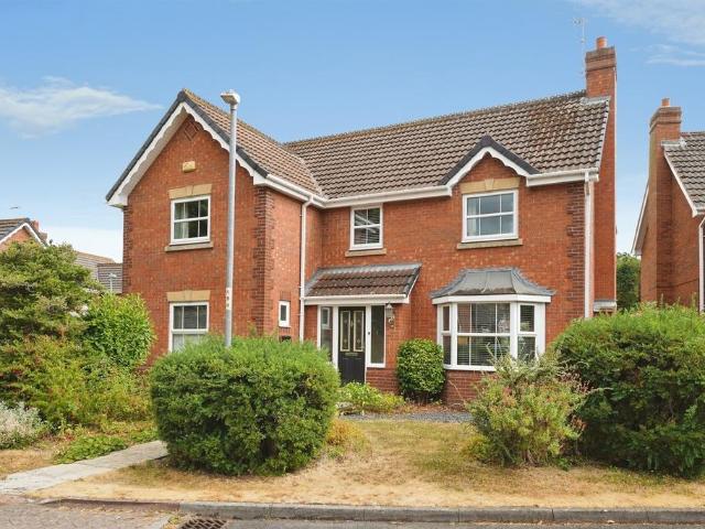 House for sale in Warndon, Worcestershire