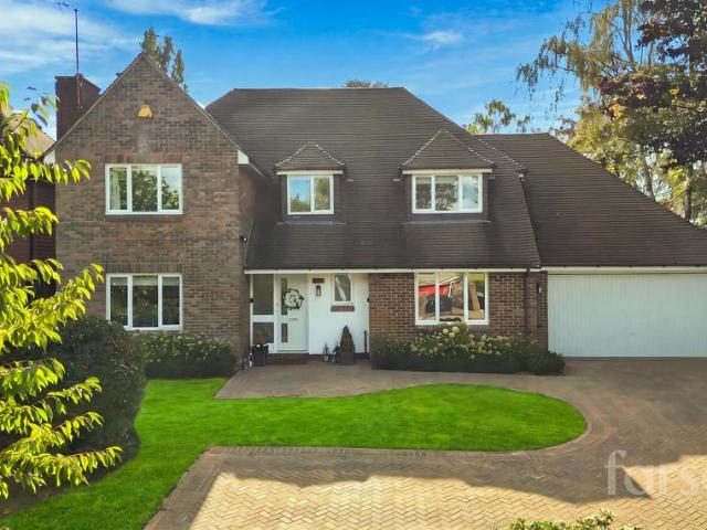 House for sale in Hutton, Brentwood