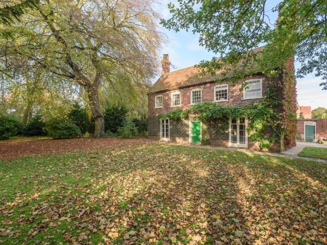 House for sale in Goxhill, North Lincolnshire