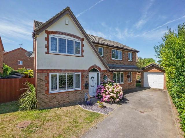 House for sale in Grove Park, Oad Street