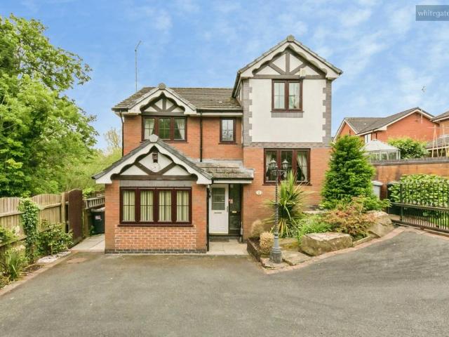 House for sale in Hammond Street