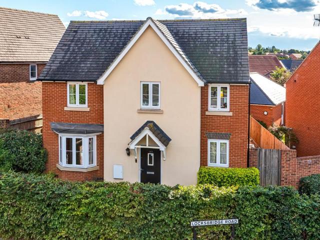 House for sale in Barton Stacey, Hampshire