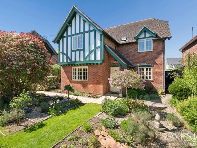 House for sale in Shillingford, Berrick Salome