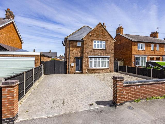 House for sale in Alverton, East Midlands