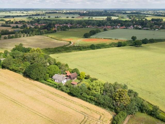 House for sale in Bedingfield, Suffolk