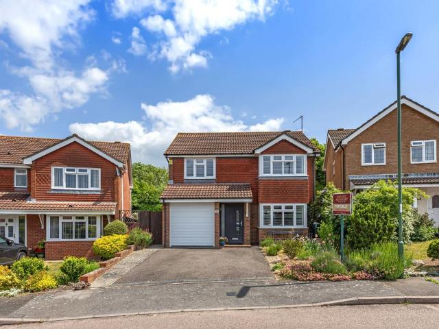 House for sale in Horsham, West Sussex