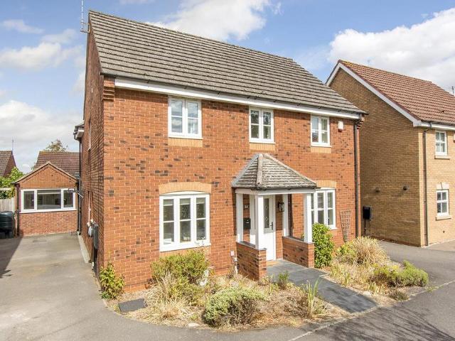 House for sale in Stanford On Avon, Leicestershire