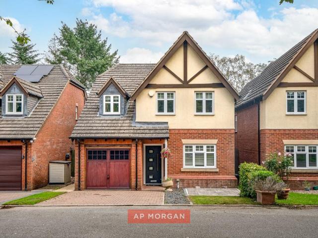 House for sale in Hall Green, Birmingham
