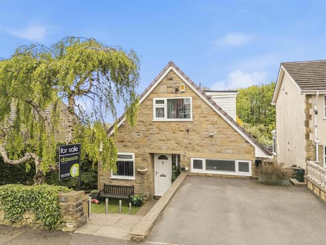 House for sale in Ainley Top, West Yorkshire