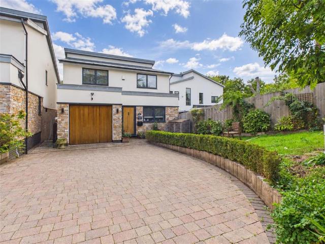 House for sale in Nunnery Wood, Worcester