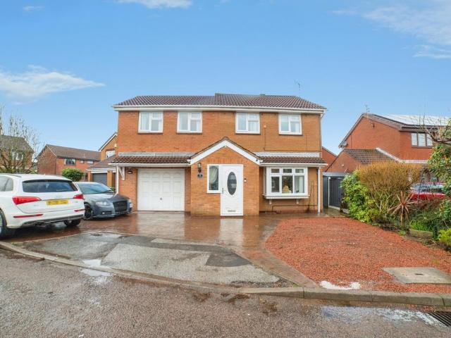 House for sale in East Midlands