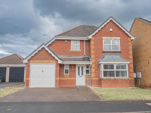 House for sale in Kettlebrook, Staffordshire