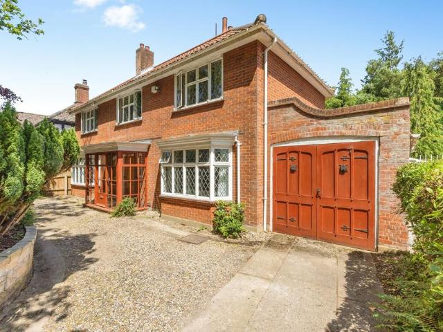 House for sale in East Bank, Norfolk