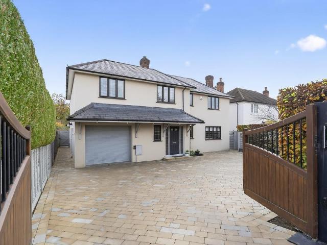 House for sale in Row Town, Surrey