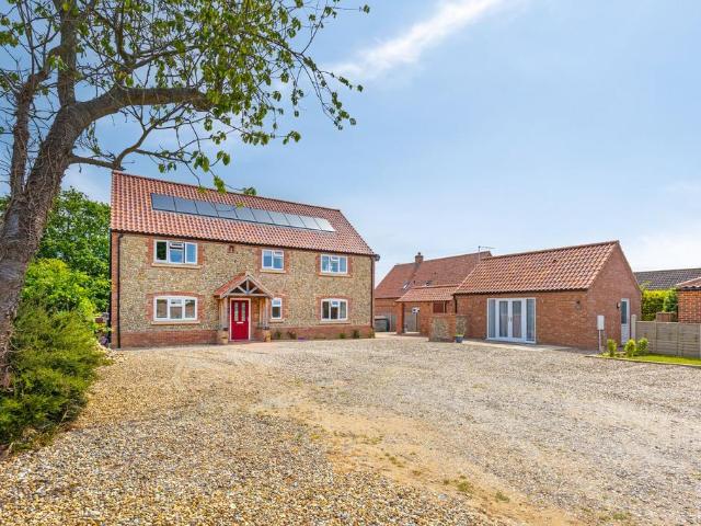House for sale in Comers, Norfolk