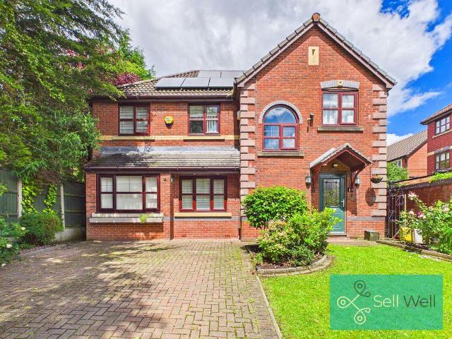 House for sale in Ellenbrook, Salford