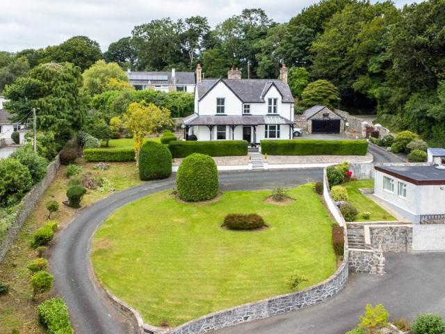 House for sale in Llangefni, Wales
