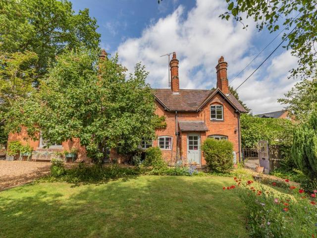 House for sale in Berkswich, Baswich