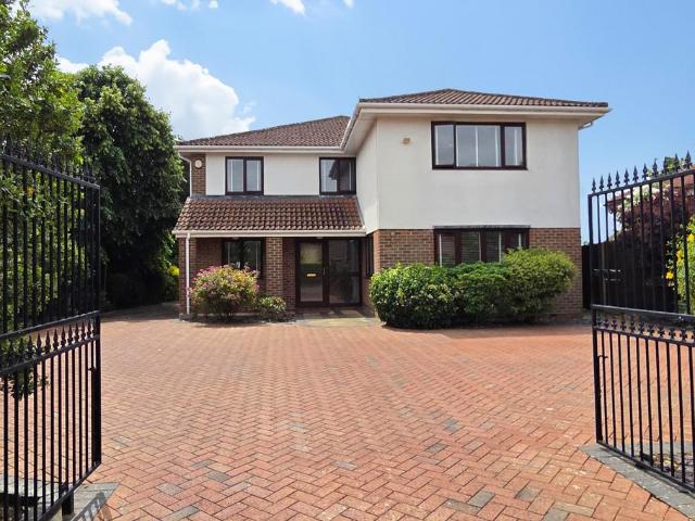 House for sale in Fareham, Hampshire