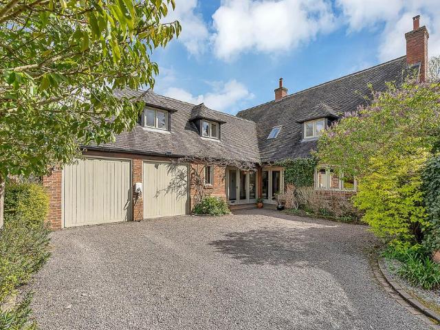 House for sale in Quorndon, Elmfield