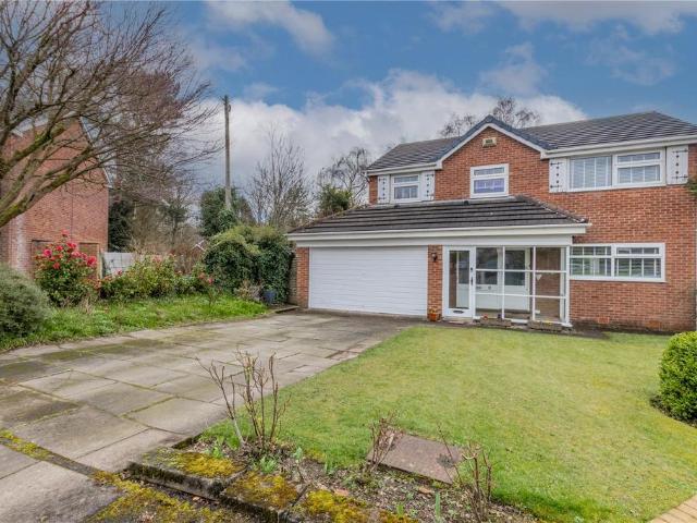 House for sale in Burnedge, Greater Manchester