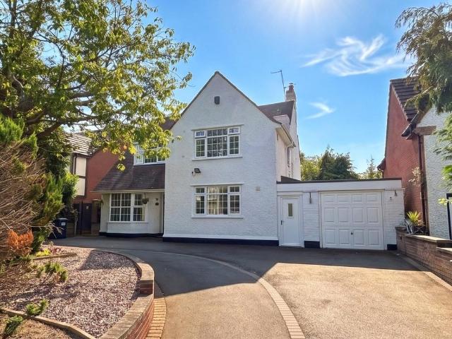 House for sale in Goldthorn Hill, West Midlands