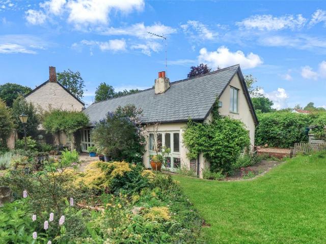 House for sale in Wiveliscombe, Somerset