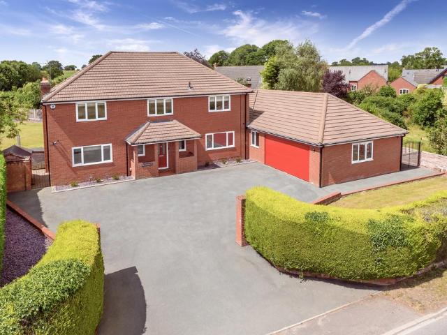 House for sale in Cockshutt, Shropshire