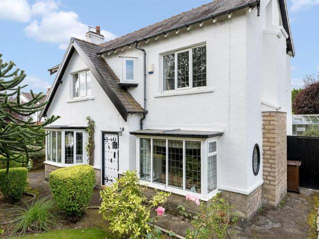 House for sale in Hazelhurst, Bury