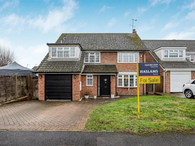 House for sale in Shinfield